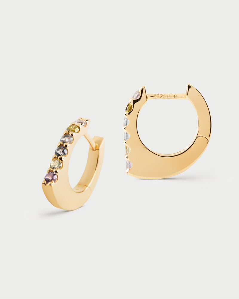 Geometric hoop earrings with round shape and colorful zirconia