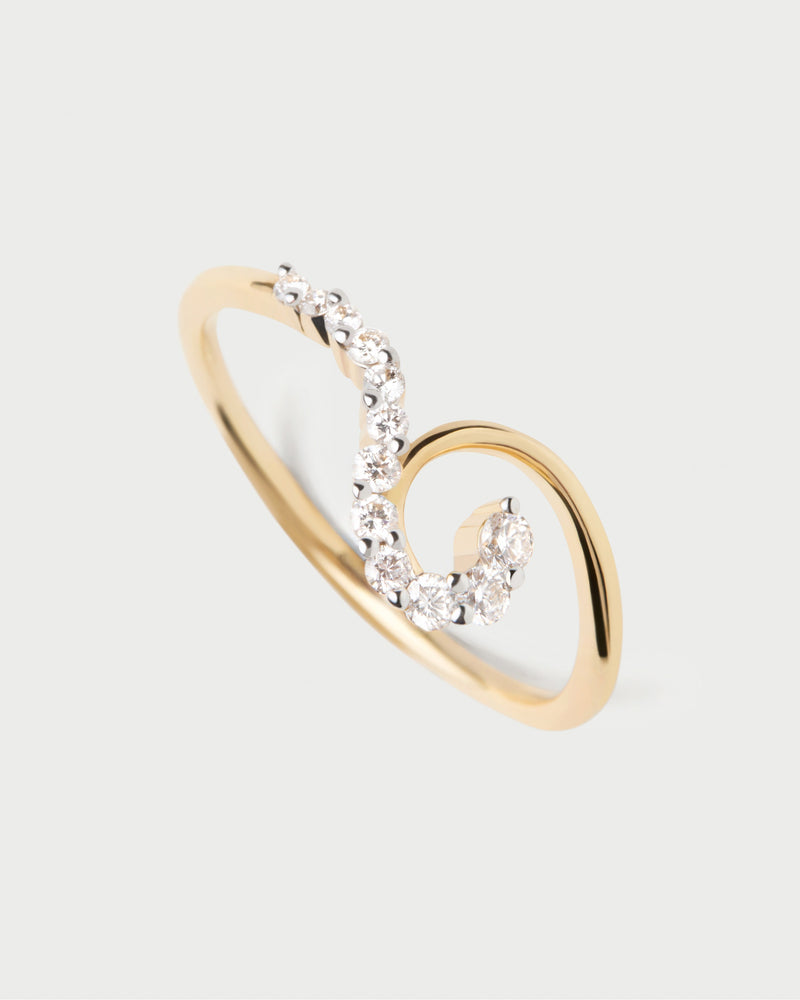 Diamonds and gold Gaia ring - 
  
    18K Gold
  
