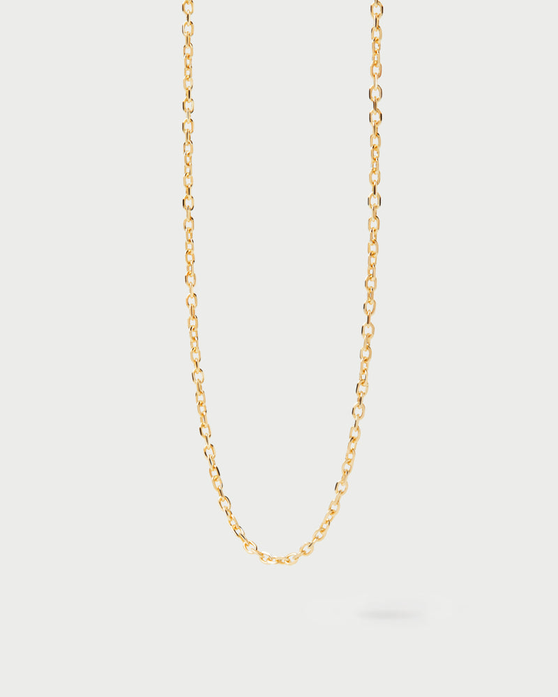 Classic gold chain necklace with small oval links