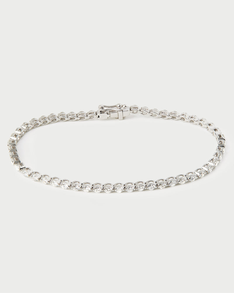 Diamonds and white gold Astra bracelet - 
  
    18K White gold / Rhodium silver plating
  
