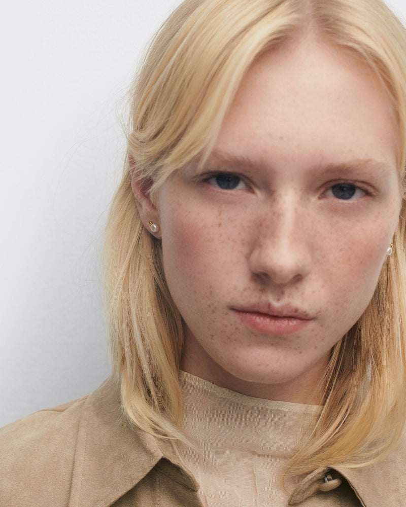 La Perla Mini stud earrings - 
  
    Sterling Silver / 18K Gold plating
  
