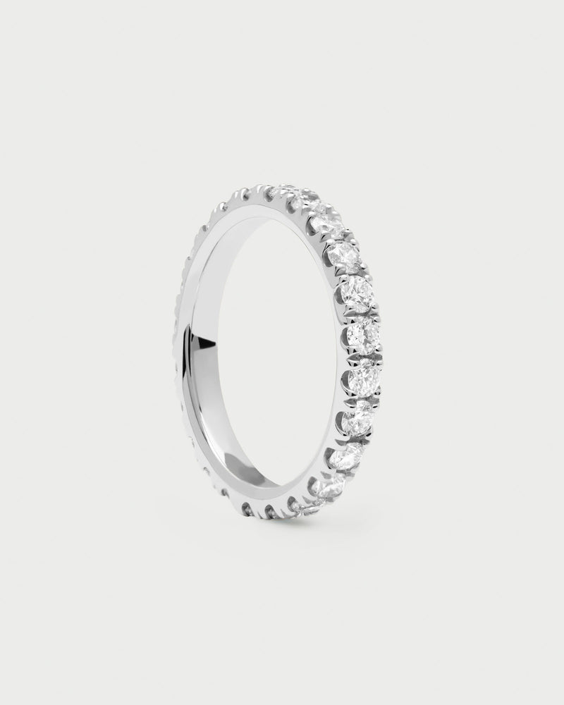 18K white gold eternity engagement ring, set with big lab-grown diamonds, equaling 1.55 carats
