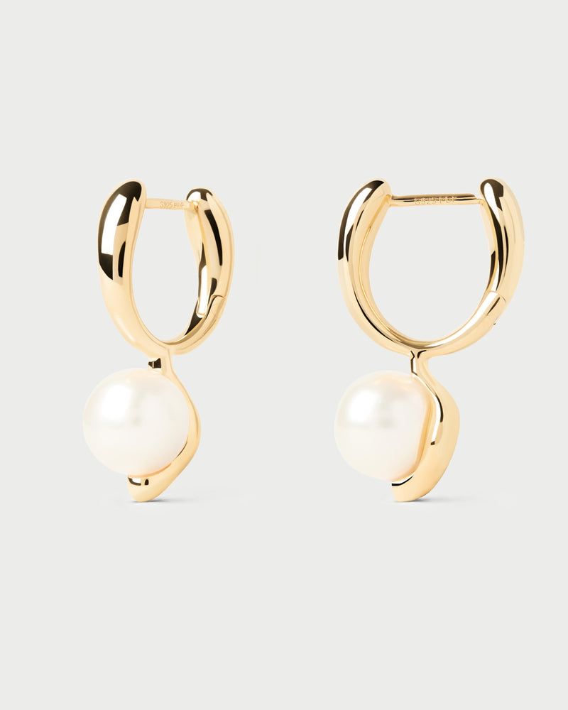 Modern hoop earrings with a freshwater cultured pearl pendant