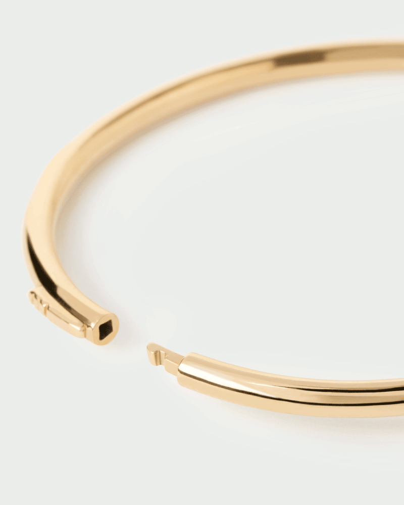 Twist bangle - 
  
    Sterling Silver / 18K Gold plating
  
